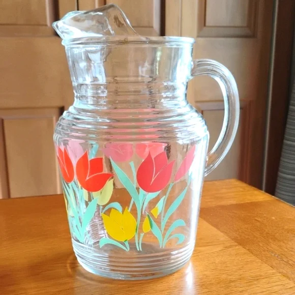 Vintage Hazel Atlas Ribbed Glass Pitcher with Red and Yellow Tulips and Ice Lip - Picture 1 of 7